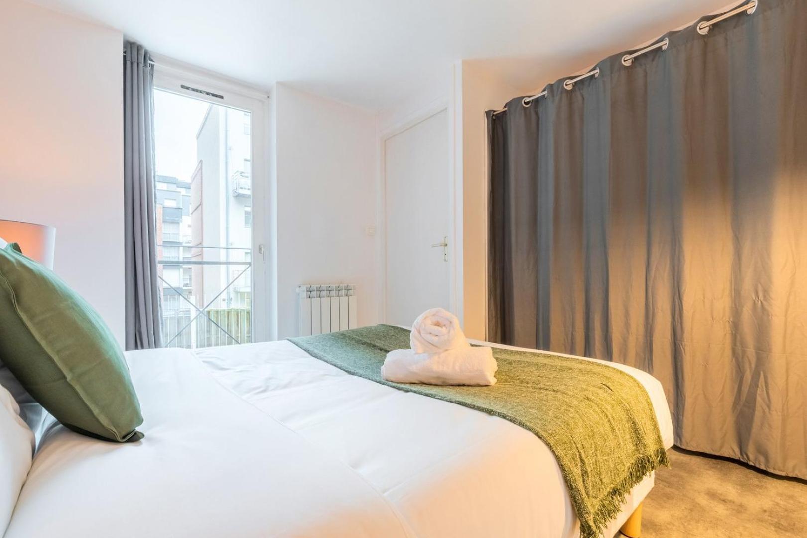 Spacious Apartment W Private Parking In Old Лилль Экстерьер фото