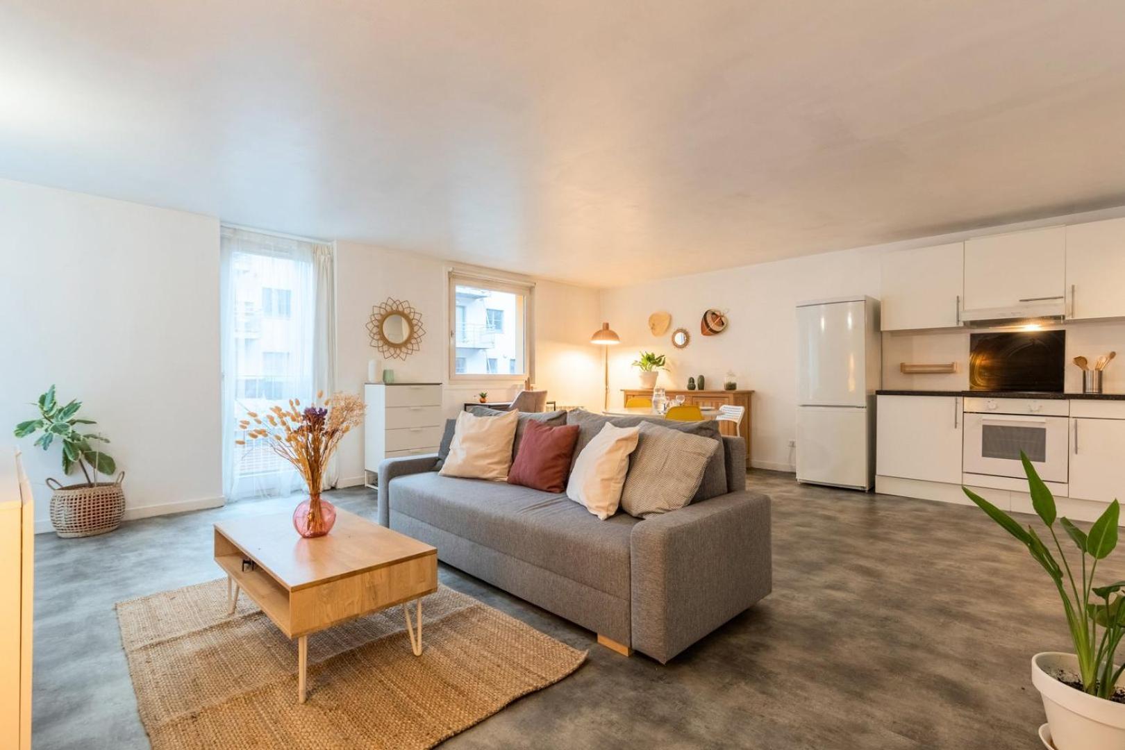 Spacious Apartment W Private Parking In Old Лилль Экстерьер фото